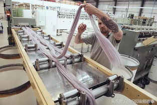 沒有全自動機器 這家111年的紡紗廠,卻是英國紡織業的燈塔